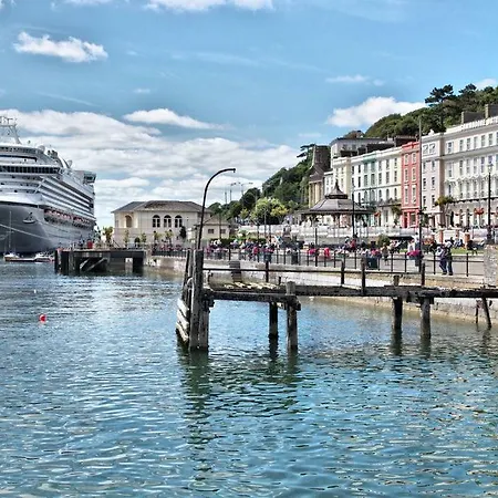 Ferienwohnung Townhouse In Centre Of Cobh Exterior foto