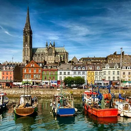 Ferienwohnung Townhouse In Centre Of Cobh Exterior foto