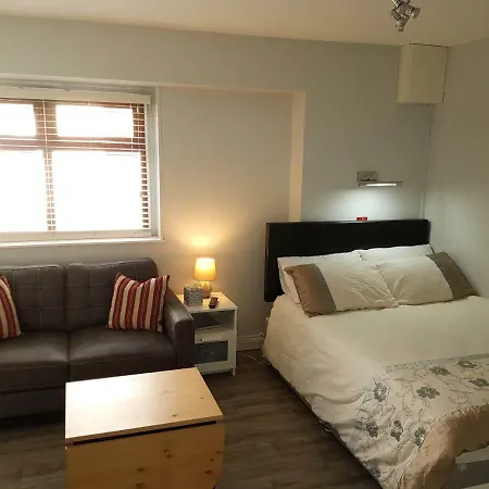 Ferienwohnung Townhouse In Centre Of Cobh Exterior foto