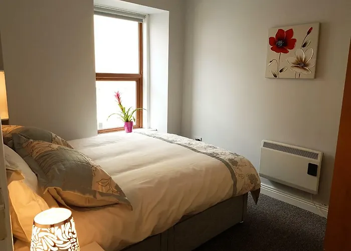 Townhouse In Centre Of Cobh